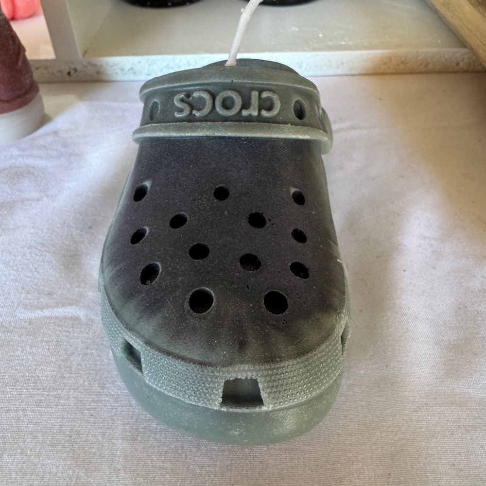 CROCS Charcoal Gray Clog Candle